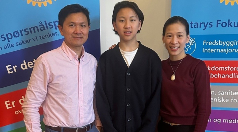 Utvekslingsstudent Huy Ho med foreldre